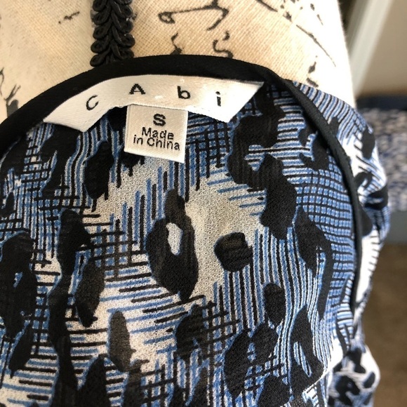 CAbi Leopard Print Top - Picture 5 of 7